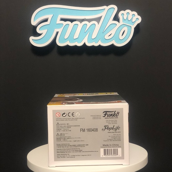 Kobe Bryant-11- Los Angeles Lakers (#24 Jersey)- Mint Condition- Funko Pop - Picture 8 of 8